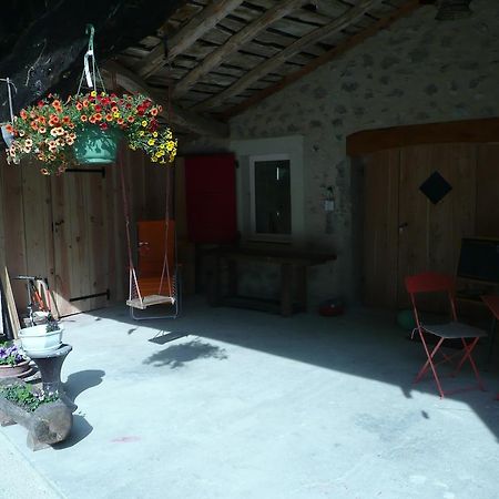 Bed and Breakfast La Grange d'Agnès à Montmaur-en-Diois Extérieur photo